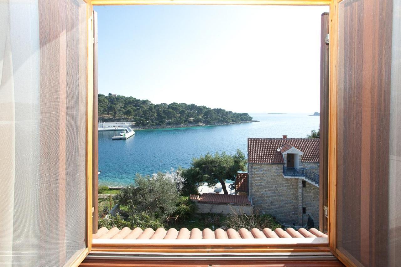 Golden View Luxury Apartment Maslinica Eksteriør bilde